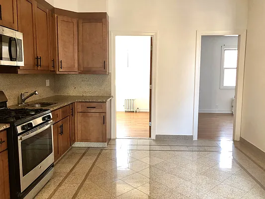 Rented by Rentiko Inc | media 19