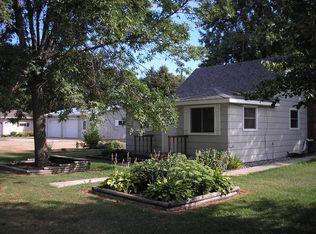 17 7th St S, Leonard, ND 58052