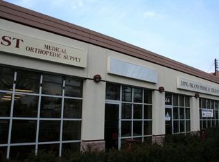 512 Old Country Rd, Plainview, NY 11803