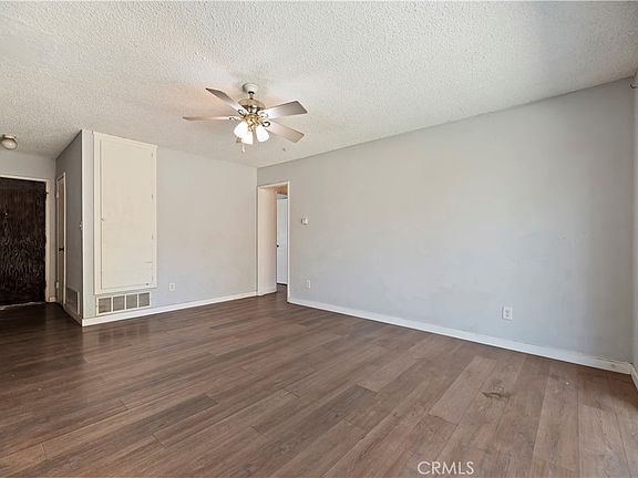 5th image of 2871 E Tyler St
