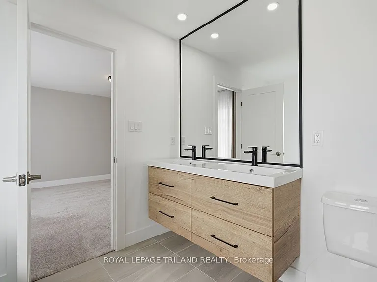 77 Crestview Dr — Photo 22
