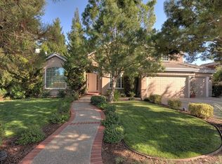 1335 Oakhurst Ave, Los Altos, CA 94024
