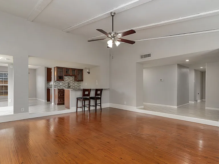 1713 Montana Trl — Photo 12