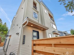 4048 32nd Ave W, Seattle, WA 98199