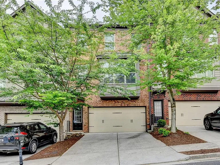 1159 Laurel Valley Ct — Photo 2