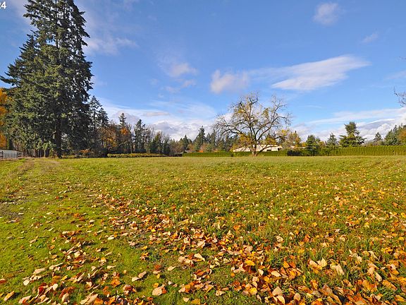 3rd image of 15079 S Beaton Rd