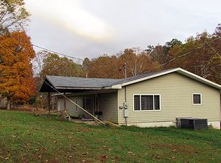 16204 Middle Island Rd, West Union, WV 26456