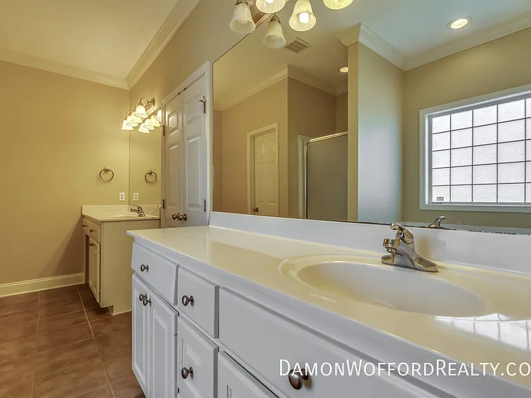 119 Kenzie Dr — Photo 48