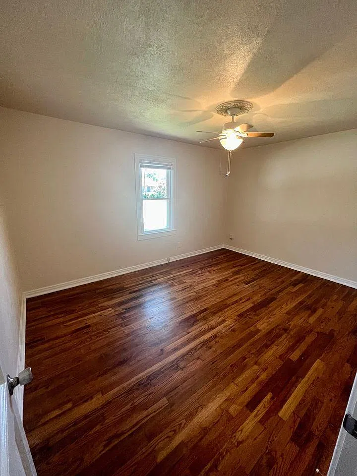 5621 Watters Pl — Photo 3