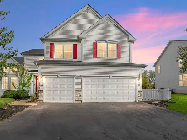 811 Lake Cornish Way, Algonquin, IL 60102