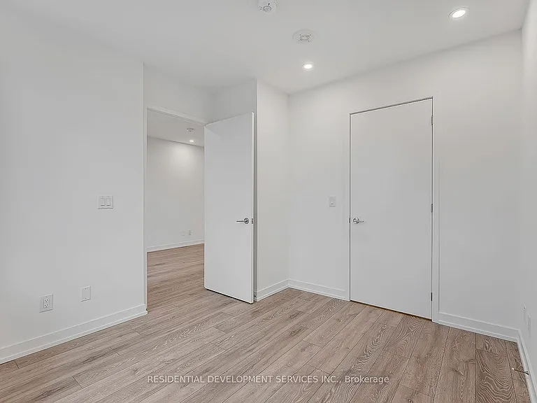 3100 Keele St #332 — Photo 13