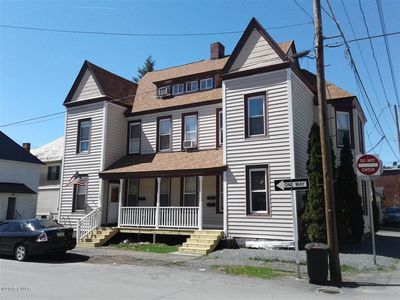 1208 East St, Honesdale, PA, 18431