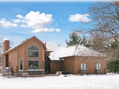 7170 Deerwood Ln N, Maple Grove, MN, 55369