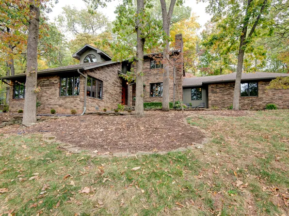 4915 E Royal Drive, Springfield, MO 65809