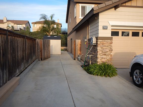 SIDE BOAT, ETC. PARKING