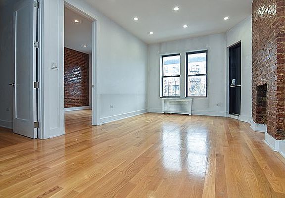 4th image of 3456 Broadway APT 3B