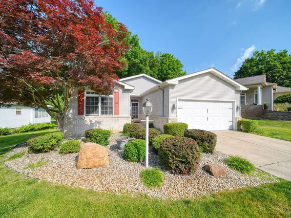 3010 S Wood Dale Dr #14, Jackson, MI 49203