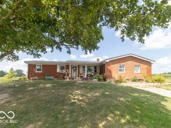 5288 S County Road 725 E, Straughn, IN 47387