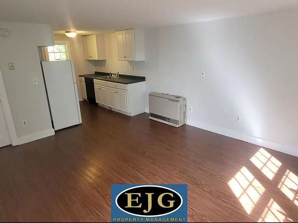 2 Brickyard Ct #B4