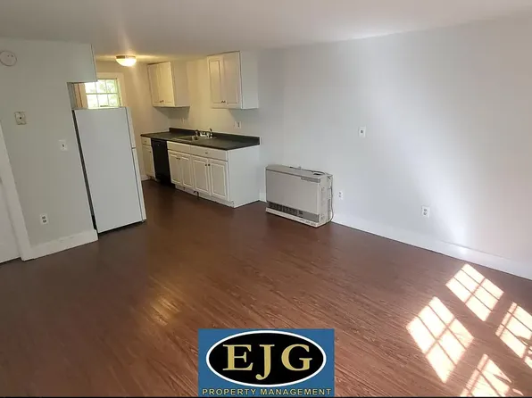 2 Brickyard Ct #B4, York, ME 03909