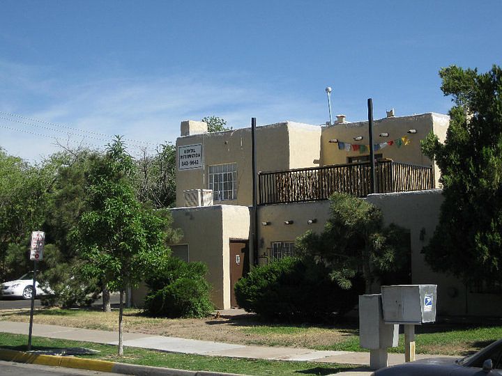 2nd image of 1816 Gold Ave SE APT 5