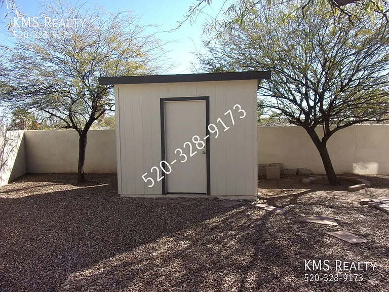 761 W Lightstar Cir — Photo 26