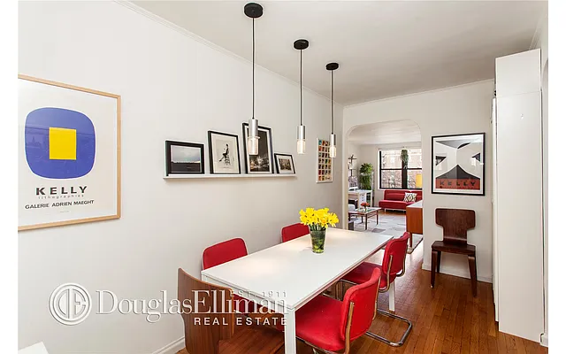 Sold by Douglas Elliman | media 18