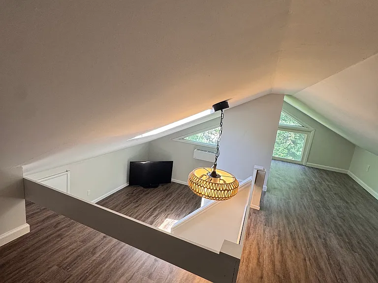 19 Whitney St — Photo 15