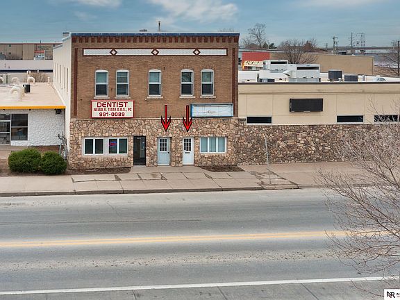 5th image of 2319 Vinton St