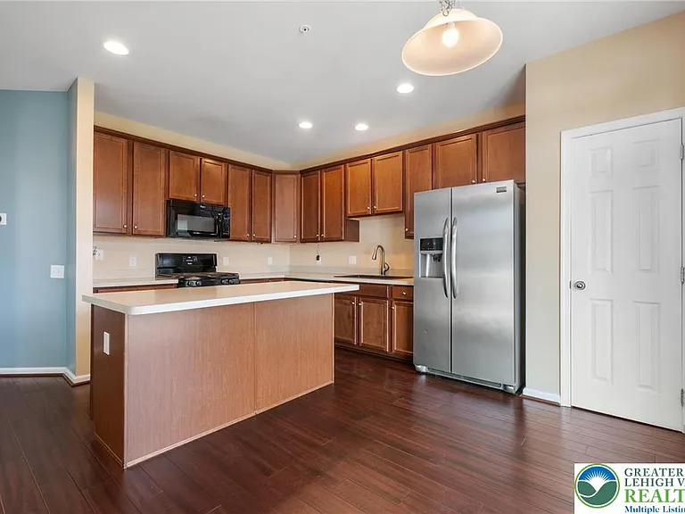 8455 Starling Rd — Photo 9