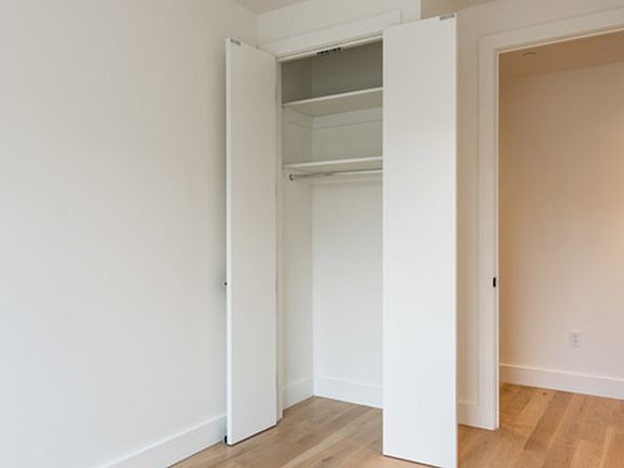 5th image of 246 Johnson Ave #3M