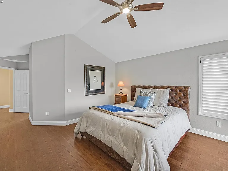 2571 Cherry Hills Dr — Photo 20