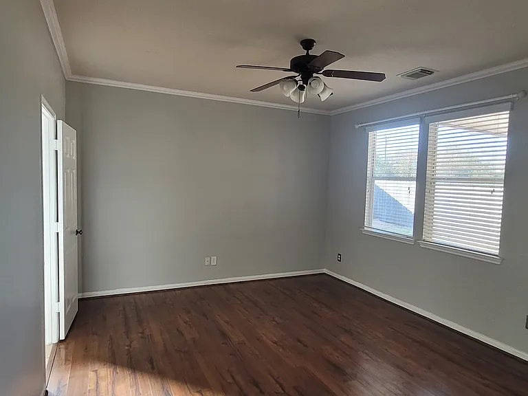15307 Tupelo Dr — Photo 22