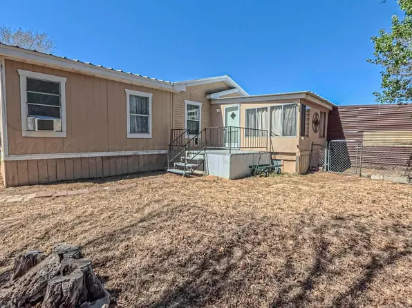 228 Karen Dr, Fritch, TX 79036