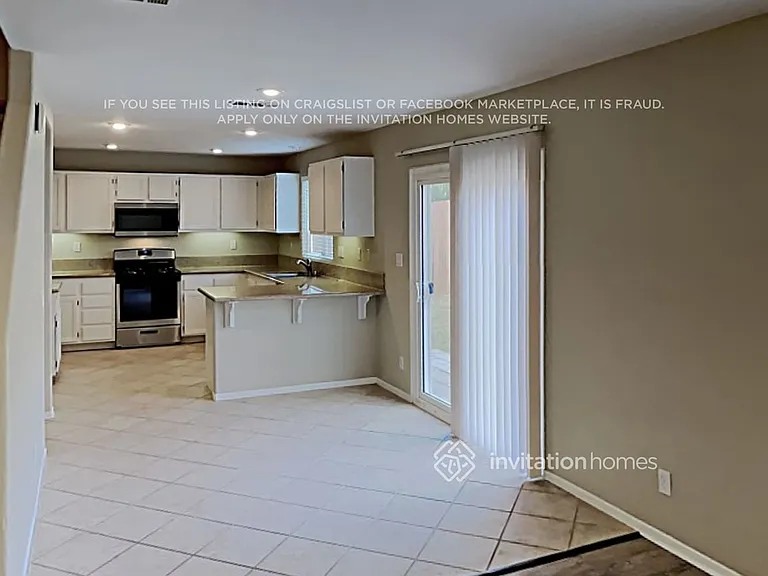 42078 Pacific Grove Way — Photo 7