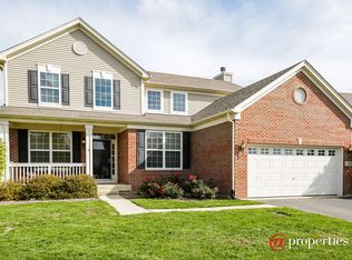 139 Charleston Ln, Gilberts, IL 60136