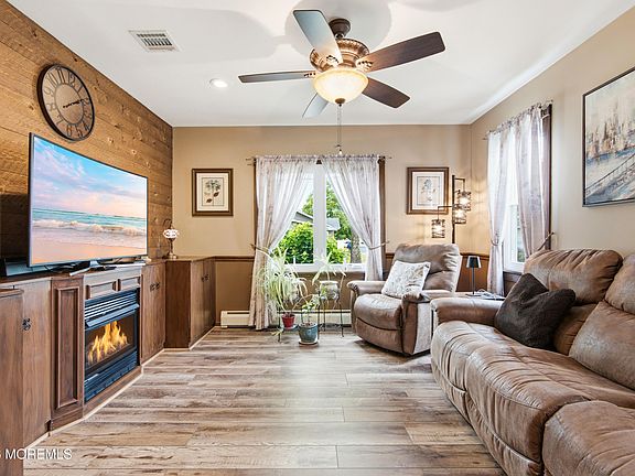 4th image of 116 Ocean Avenue