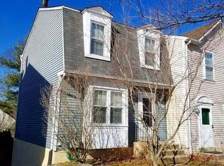 18945 Birdseye Dr, Germantown, MD 20874
