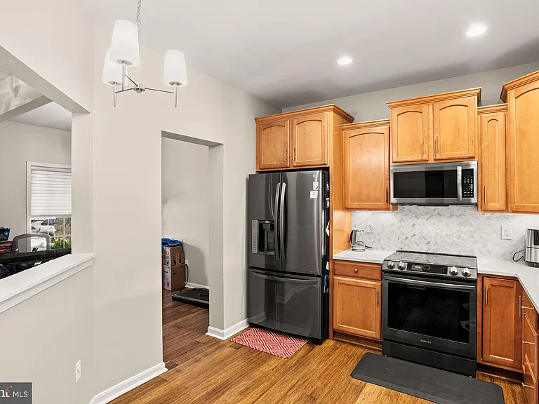 2080 Deer Run Dr — Photo 7