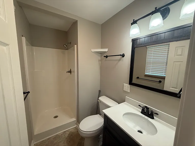 621 Black Forest Dr — Photo 6