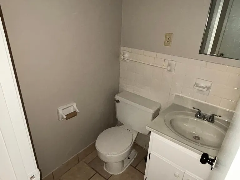 Unit Photo