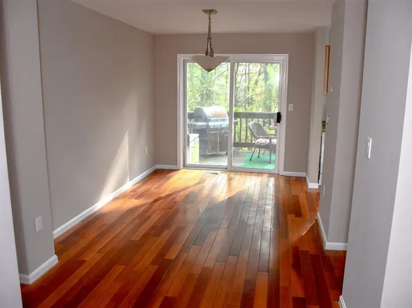 52 Cadogan Way, Nashua, NH 03062
