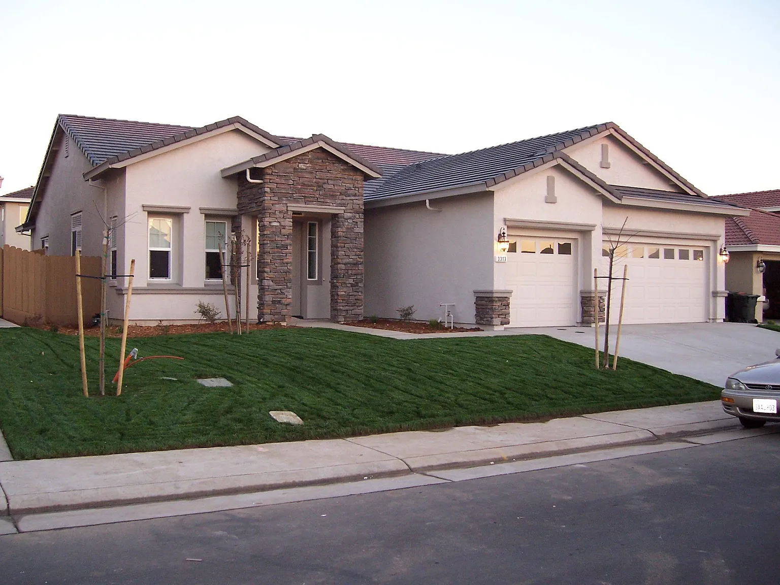 3313 Cristom Dr photo 1