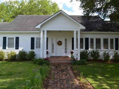 231 W 56th St, Larose, LA, 70345