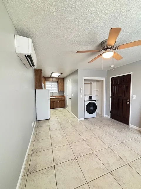 Studio, 276 sqft, $1,395 — Photo 4