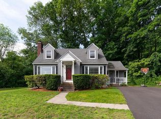 20 Plant Ave, Hudson, MA 01749