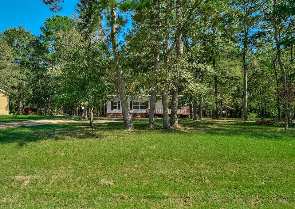 1st image of 4521 Grand Oaks Dr
