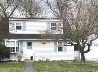 55 Shawmut Ave, Lowell, MA 01851