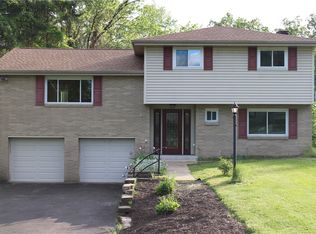 1502 Orchard Dr, Greensburg, PA