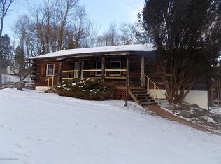 105 Ash Ln, East Stroudsburg, PA